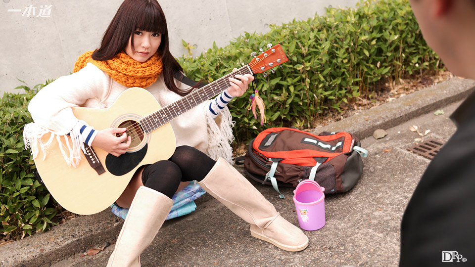 1pondo 022616_252 A Street Musician Debuts In AV